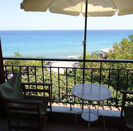פלאקה ליטוחורו Harilaos Beach חדר תמונה